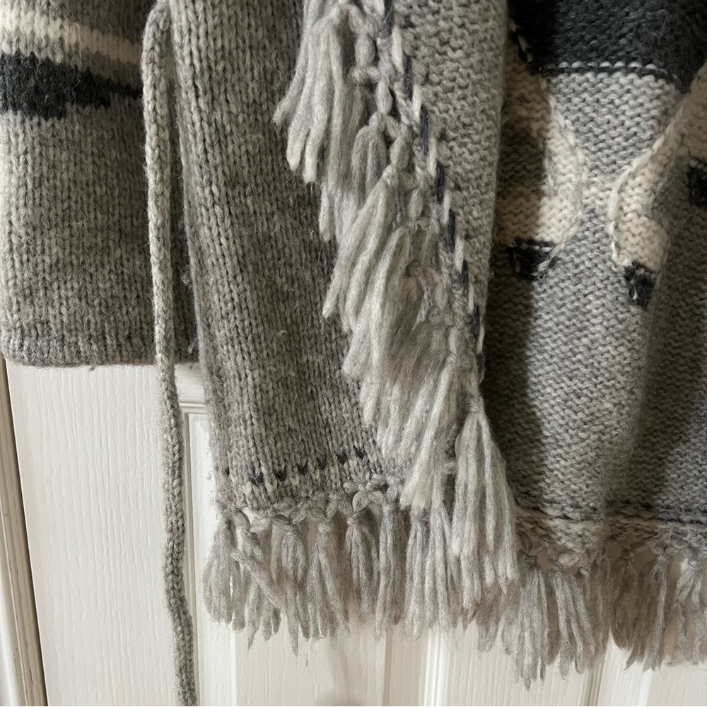 LoveShackFancy ๐ค๐ค Paprika Atlas Tassel Shawl ๐ค๐ค - Picture 5 of 6